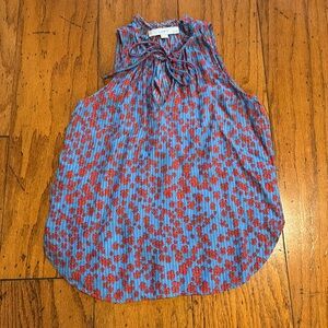 Adorable and feminine, XSP Loft, sleeveless blouse- perfect!